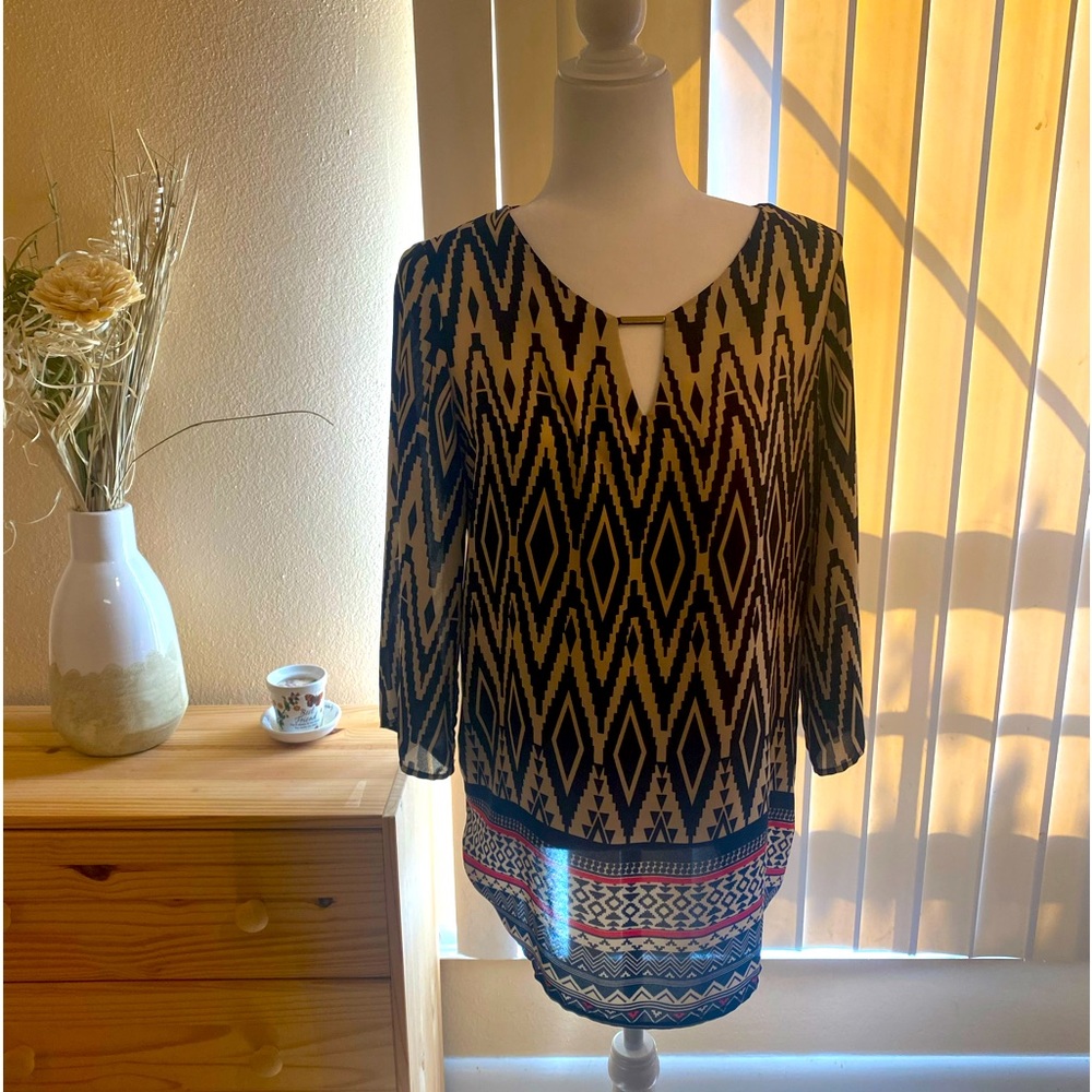 Elegant Long Tacera Top in Aztec Style